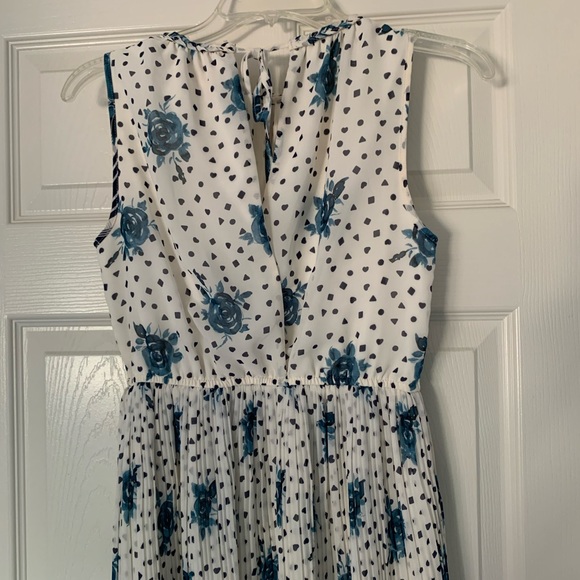 Maison Jules dress like new worn it once - Picture 2 of 7